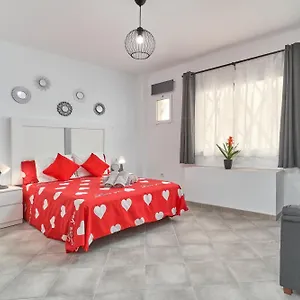 Boutique B2 Street Level Nerja